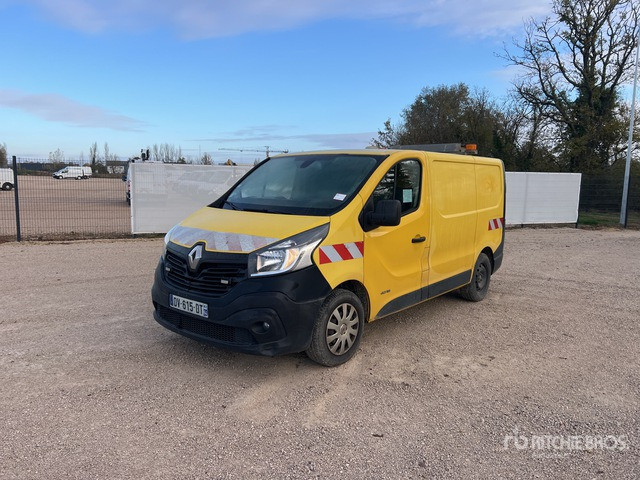 2015 Renault Trafic DCI 115 Vehicule Utilitaire Cargo Van - Varebil: billede 1 2015 Renault Trafic DCI 115 Vehicule Utilitaire Cargo Van - Varebil: billede 1