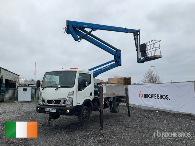 2015 Nissan Cabstar NT400 2015 CTE ZED 21.2JH 20 m on 4x2 Bucket Truck - Lastbil med mandskabslift: billede 1 2015 Nissan Cabstar NT400 2015 CTE ZED 21.2JH 20 m on 4x2 Bucket Truck - Lastbil med mandskabslift: billede 1
