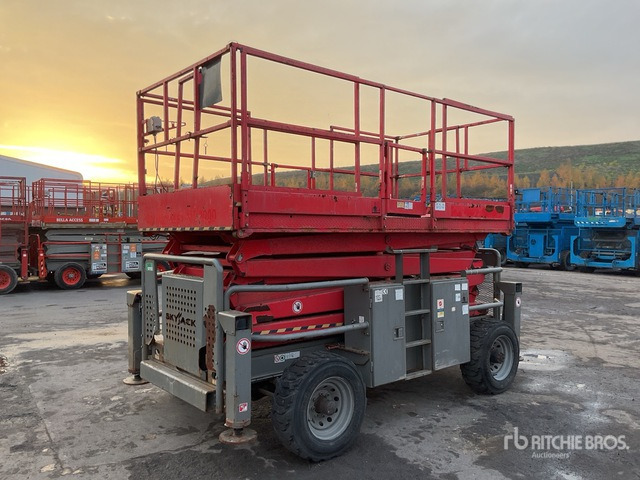 2015 Skyjack SJ8841 4x4 Diesel Scissor Lift - Sakselift: billede 4 2015 Skyjack SJ8841 4x4 Diesel Scissor Lift - Sakselift: billede 4