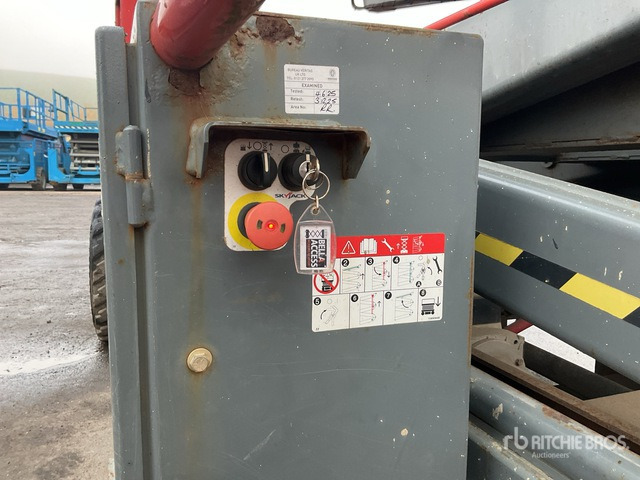 2015 Skyjack SJ9241 4x4 Diesel Scissor Lift - Sakselift: billede 5 2015 Skyjack SJ9241 4x4 Diesel Scissor Lift - Sakselift: billede 5