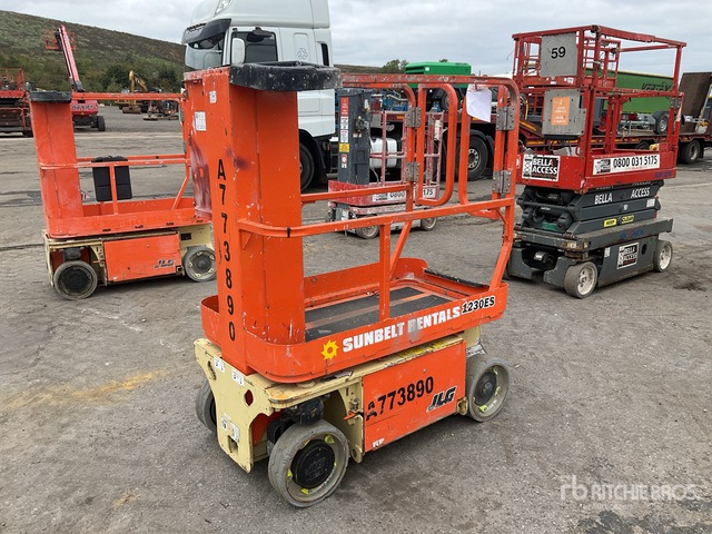 2017 JLG 1230ES Scissor Lift Vertical Mast Lift - Søjlelift: billede 3 2017 JLG 1230ES Scissor Lift Vertical Mast Lift - Søjlelift: billede 3