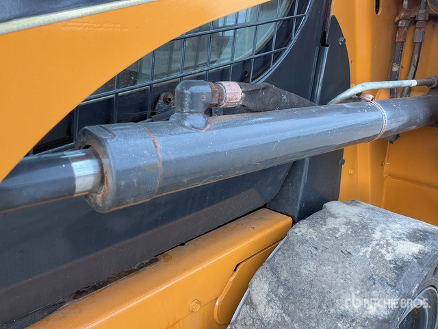 2018 Case SR130 Skid Steer Loader - Skridstyret minilæsser: billede 5 2018 Case SR130 Skid Steer Loader - Skridstyret minilæsser: billede 5