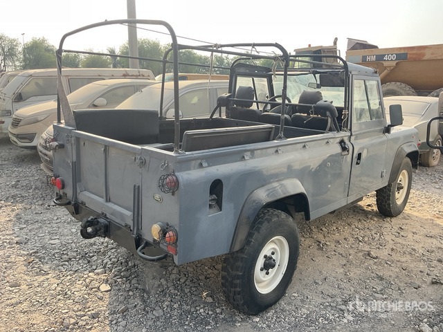 1996 Land Rover 110 4x4 (Inoperable) Pickup - Pickup: billede 3 1996 Land Rover 110 4x4 (Inoperable) Pickup - Pickup: billede 3