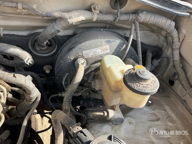 2011 Toyota Hilux 4x4 Crew Cab Pickup - Pickup: billede 4 2011 Toyota Hilux 4x4 Crew Cab Pickup - Pickup: billede 4