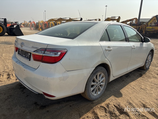 2017 Toyota Camry LE Automobile - Bil: billede 3 2017 Toyota Camry LE Automobile - Bil: billede 3