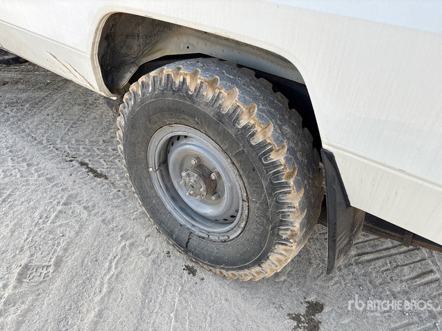 2018 Toyota Land Cruiser 78R 4x4 SUV - SUV: billede 4 2018 Toyota Land Cruiser 78R 4x4 SUV - SUV: billede 4