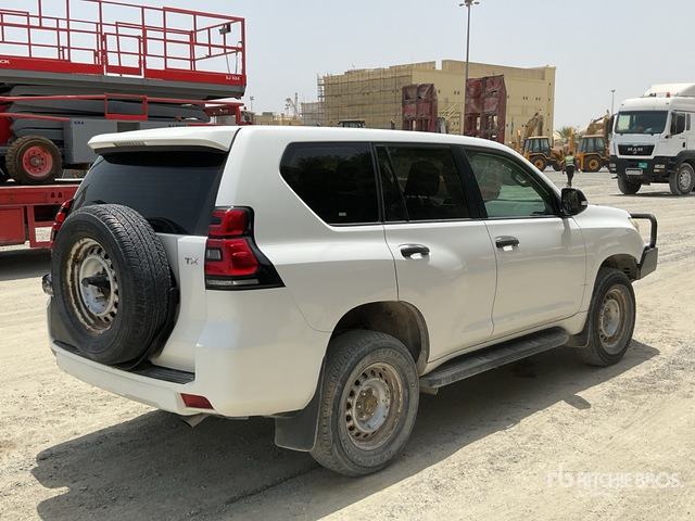 2018 Toyota Prado TX 150L 4x4 SUV - SUV: billede 3 2018 Toyota Prado TX 150L 4x4 SUV - SUV: billede 3
