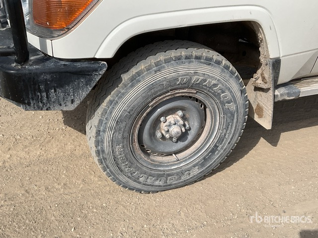 2019 Toyota Land Cruiser 76L 4x4 SUV - SUV: billede 5 2019 Toyota Land Cruiser 76L 4x4 SUV - SUV: billede 5