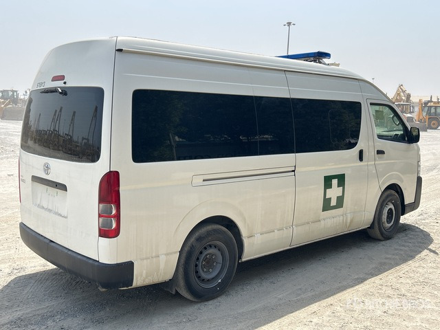 2022 Toyota Hiace High Roof 4x2 Ambulance - Ambulance: billede 4 2022 Toyota Hiace High Roof 4x2 Ambulance - Ambulance: billede 4