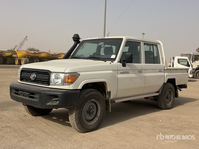 2023 Toyota Land Cruiser 79L 4x4 Crew Cab Pickup - Pickup: billede 1 2023 Toyota Land Cruiser 79L 4x4 Crew Cab Pickup - Pickup: billede 1
