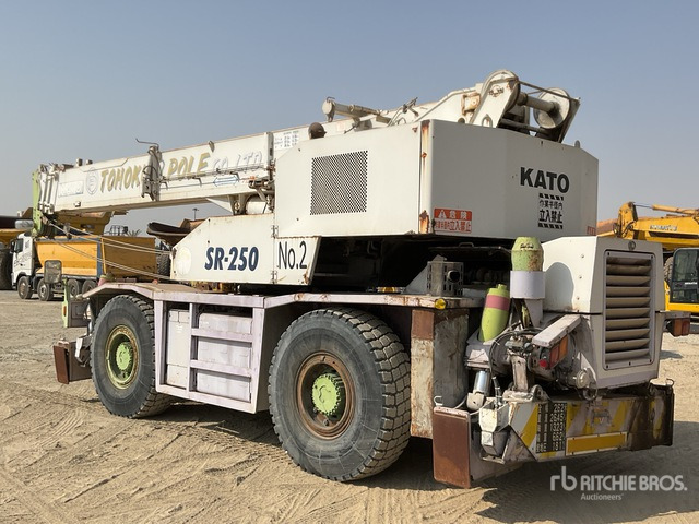 Kato KR25H-V Rough Terrain Crane - Groft terræn kran: billede 4 Kato KR25H-V Rough Terrain Crane - Groft terræn kran: billede 4