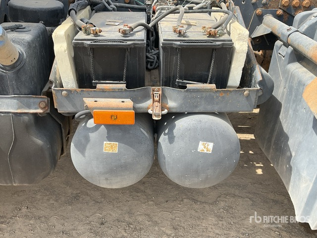 2007 Mercedes-Benz Actros 3348 6x4 T/A Sleeper Truck Tractor - Trækker: billede 5 2007 Mercedes-Benz Actros 3348 6x4 T/A Sleeper Truck Tractor - Trækker: billede 5