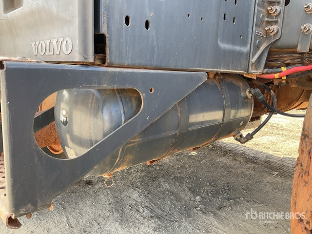 2018 Volvo FMX 480 6x4 T/A Day Cab Truck Tractor - Trækker: billede 4 2018 Volvo FMX 480 6x4 T/A Day Cab Truck Tractor - Trækker: billede 4