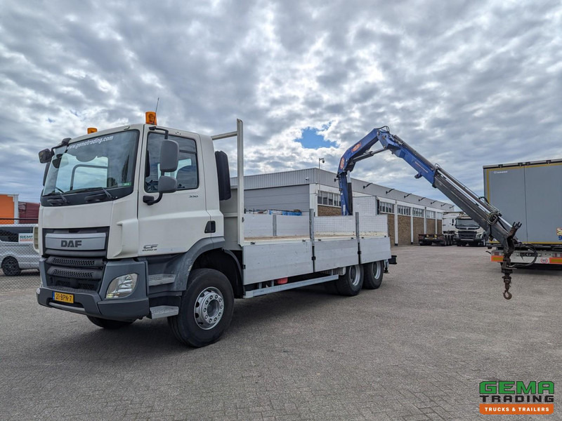 DAF CF 330 FAT 6x4 Dagcab Euro6A - Open laadbak 6.4m + PM 15522 - RadioGrafisch - Handgeschakeld - 08/2025APK - Lastbil med lad, Lastbil med kran: billede 1 DAF CF 330 FAT 6x4 Dagcab Euro6A - Open laadbak 6.4m + PM 15522 - RadioGrafisch - Handgeschakeld - 08/2025APK - Lastbil med lad, Lastbil med kran: billede 1