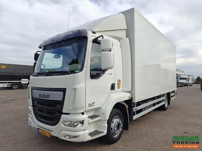 DAF LF 250 FA 4x2 Dagcab Euro6 - GeslotenBak 6.0m + Laadklep 2500KG - Navi - Standkachel - Bak NieuwGespoten - Lastbil varevogn: billede 1 DAF LF 250 FA 4x2 Dagcab Euro6 - GeslotenBak 6.0m + Laadklep 2500KG - Navi - Standkachel - Bak NieuwGespoten - Lastbil varevogn: billede 1