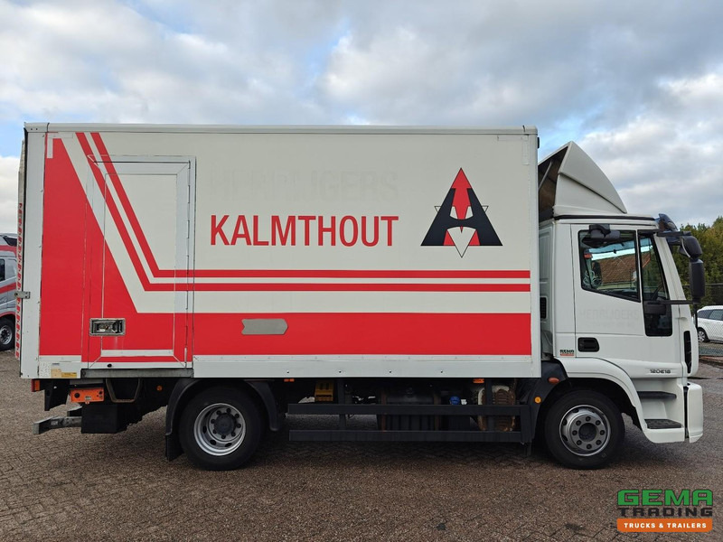 Leje en Iveco Eurocargo 120E18 4x2 Dagcab Euro5 - Handgeschakeld - GeslotenBak 5m - Laadklep 2000KG - 05/2026 APK Iveco Eurocargo 120E18 4x2 Dagcab Euro5 - Handgeschakeld - GeslotenBak 5m - Laadklep 2000KG - 05/2026 APK: billede 18 Leje en Iveco Eurocargo 120E18 4x2 Dagcab Euro5 - Handgeschakeld - GeslotenBak 5m - Laadklep 2000KG - 05/2026 APK Iveco Eurocargo 120E18 4x2 Dagcab Euro5 - Handgeschakeld - GeslotenBak 5m - Laadklep 2000KG - 05/2026 APK: billede 18