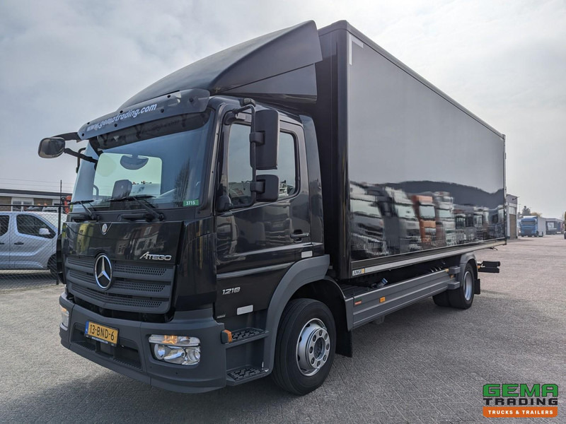 Mercedes-Benz Atego 1218 4x2 Dagcab Euro6C - 12T - Geslotenbak 7.30m - Blad Geveerd - Achterdeuren - Lastbil varevogn: billede 1 Mercedes-Benz Atego 1218 4x2 Dagcab Euro6C - 12T - Geslotenbak 7.30m - Blad Geveerd - Achterdeuren - Lastbil varevogn: billede 1