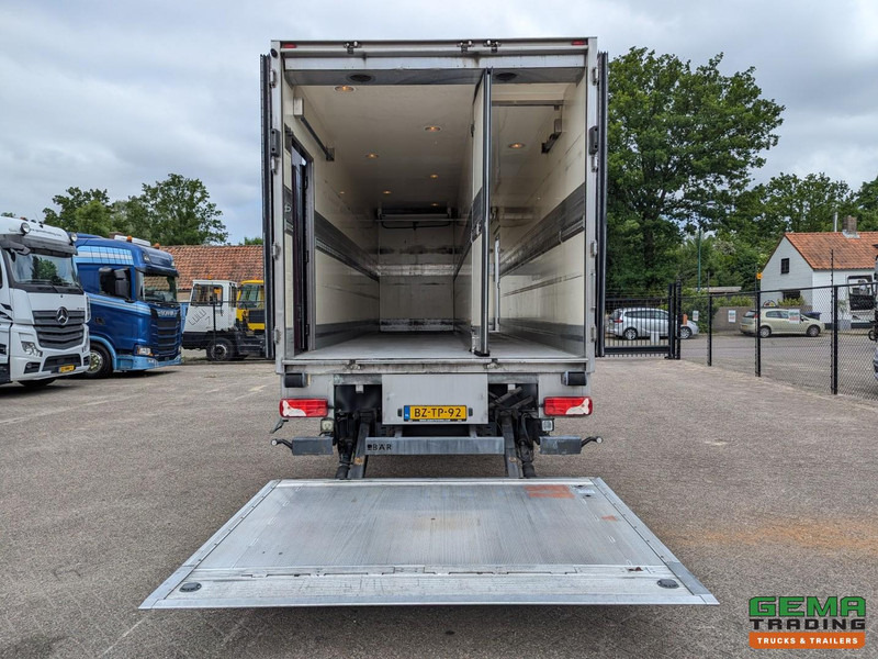 Scania P230 4x2 Dagcab Euro5 - Koel-VriesBak 8.4m + Carrier Supra 950MT + Laadklep 2000kg - Kølevogn lastbil: billede 4 Scania P230 4x2 Dagcab Euro5 - Koel-VriesBak 8.4m + Carrier Supra 950MT + Laadklep 2000kg - Kølevogn lastbil: billede 4