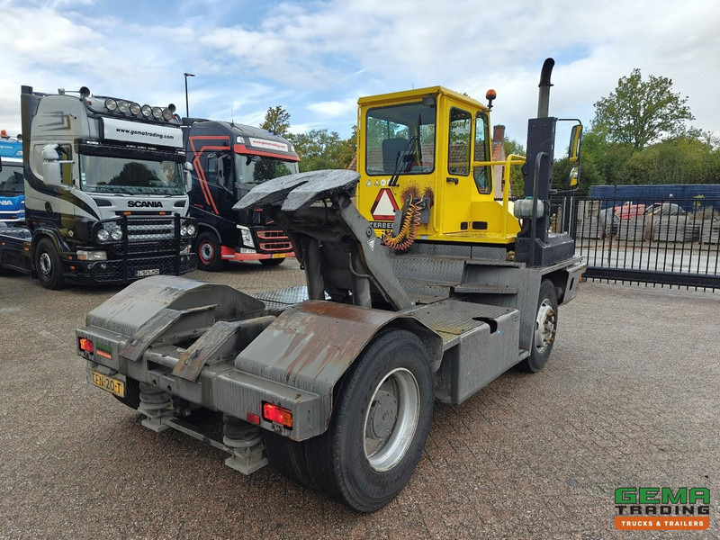 Terberg YT180 Schotel 25T - Naafreductie - Cummins - Landbouw Kenteken 40km/h - Terminaltraktor: billede 3 Terberg YT180 Schotel 25T - Naafreductie - Cummins - Landbouw Kenteken 40km/h - Terminaltraktor: billede 3