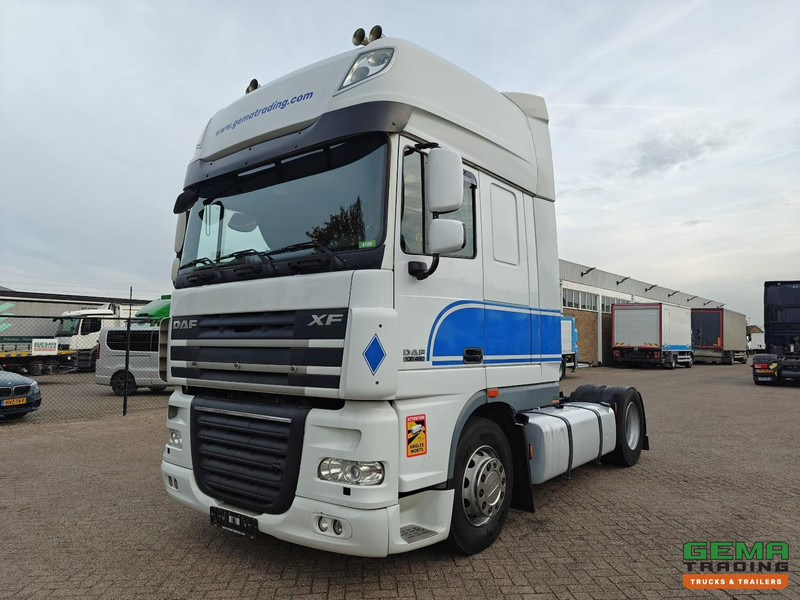 DAF FT XF105.460 4x2 Superspacecab Euro5 - Retarder - Handgeschakeld - Luchtvering - BelgischeRegistratie - Trækker: billede 1 DAF FT XF105.460 4x2 Superspacecab Euro5 - Retarder - Handgeschakeld - Luchtvering - BelgischeRegistratie - Trækker: billede 1