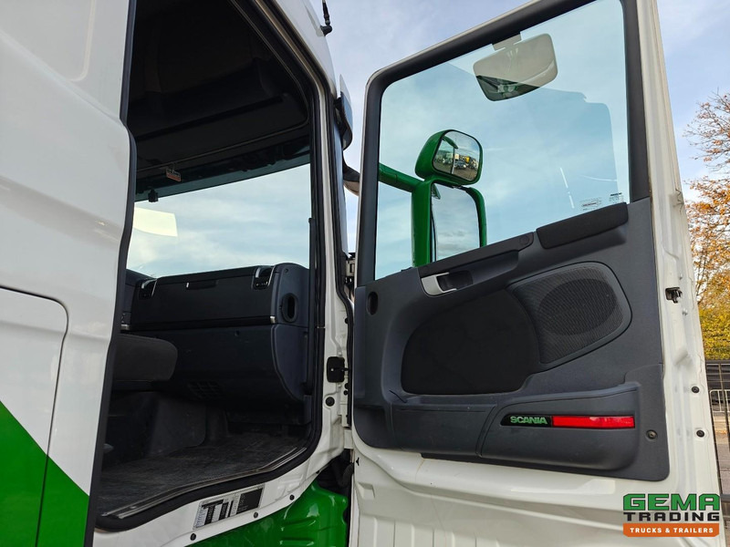 Trækker Scania R490 6x2/4 Highline Euro6A - Retarder - NaafReductie - Dubbele Tanks - StandAirco - SMARTTacho v2: billede 12 Trækker Scania R490 6x2/4 Highline Euro6A - Retarder - NaafReductie - Dubbele Tanks - StandAirco - SMARTTacho v2: billede 12