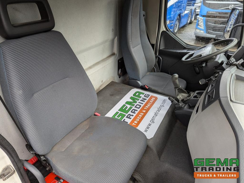 Kølevogn lastbil Volvo FL290 4x2 Dagcab Euro5 18T - Handgeschakeld - Koel-VriesBak 8.40M - Frigo Block - Laadklep 1500KG: billede 16