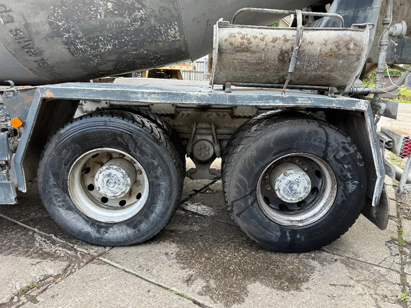 MAN TGA 35.360 8X4 SCHWING Beton Mixer Spring/Spring ZF Manual Gearbox - Betonbil: billede 4 MAN TGA 35.360 8X4 SCHWING Beton Mixer Spring/Spring ZF Manual Gearbox - Betonbil: billede 4