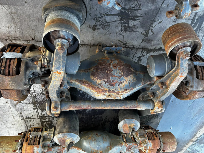 Mercedes-Benz ACTROS 3 SINGLE AXLE + 1 DAF - Bagaksel: billede 5 Mercedes-Benz ACTROS 3 SINGLE AXLE + 1 DAF - Bagaksel: billede 5