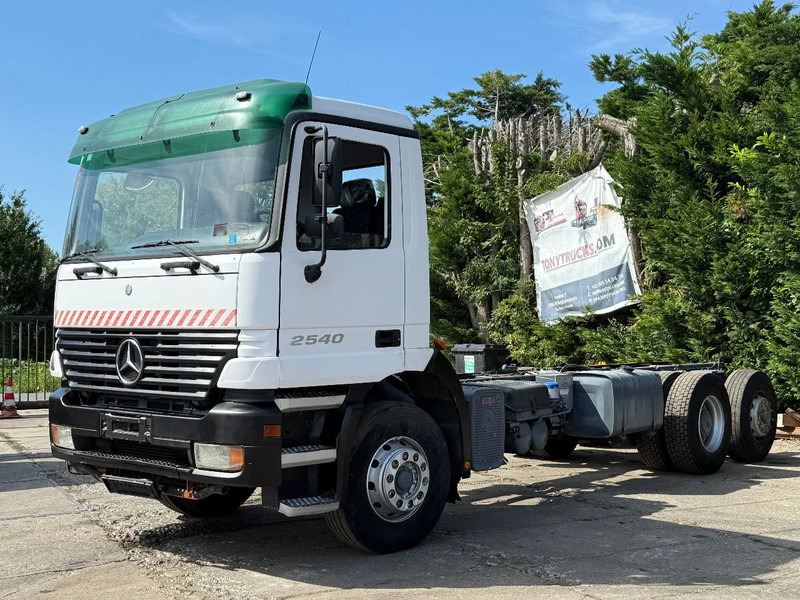 Mercedes-Benz Actros 2540 V6 6X2 Chassis Spring/Air Manual gearbox - Lastbil chassis: billede 2 Mercedes-Benz Actros 2540 V6 6X2 Chassis Spring/Air Manual gearbox - Lastbil chassis: billede 2