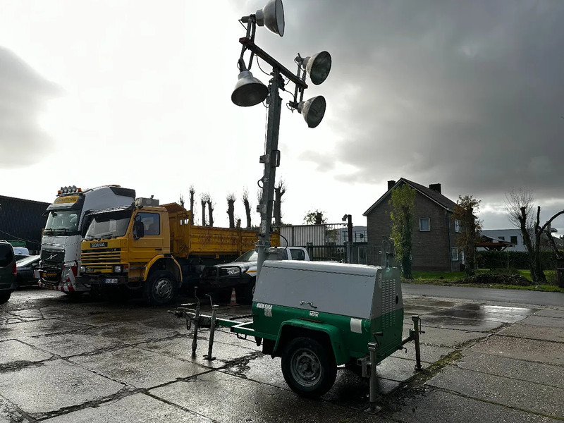 Terex AL4050 Towerlight 4X1000 Watt Lights - Lystårn: billede 4 Terex AL4050 Towerlight 4X1000 Watt Lights - Lystårn: billede 4