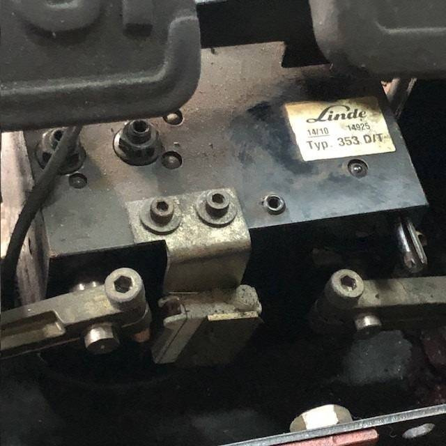 Accelerator  for Linde 353 - Pedal for Materialehåndteringsudstyr: billede 1 Accelerator  for Linde 353 - Pedal for Materialehåndteringsudstyr: billede 1