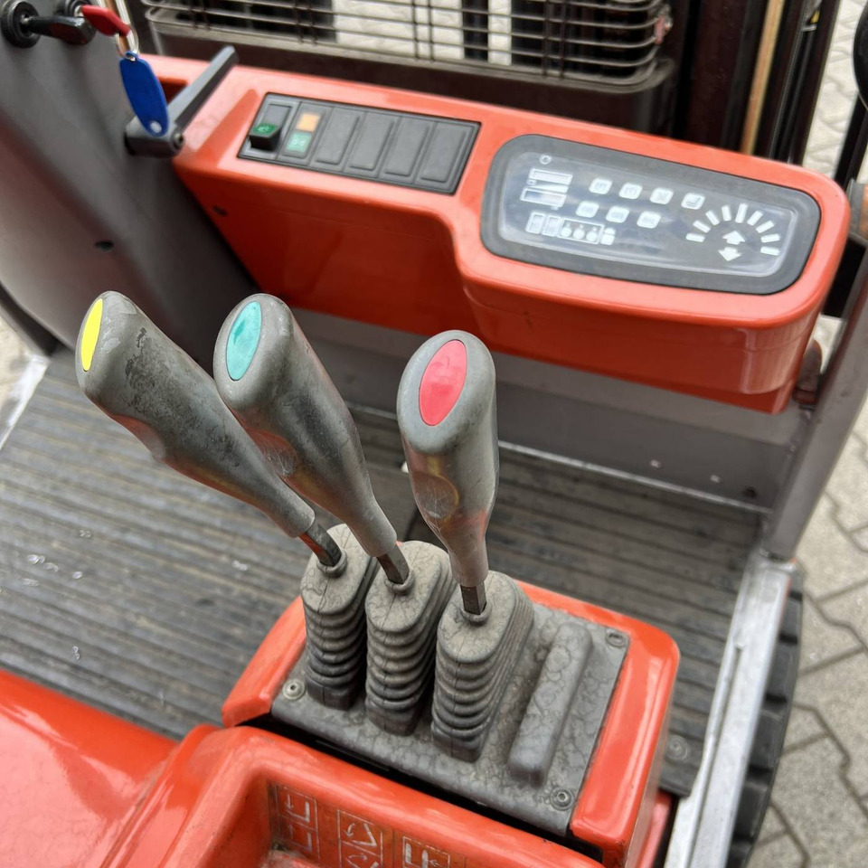BT CBE18T - El gaffeltruck: billede 4 BT CBE18T - El gaffeltruck: billede 4