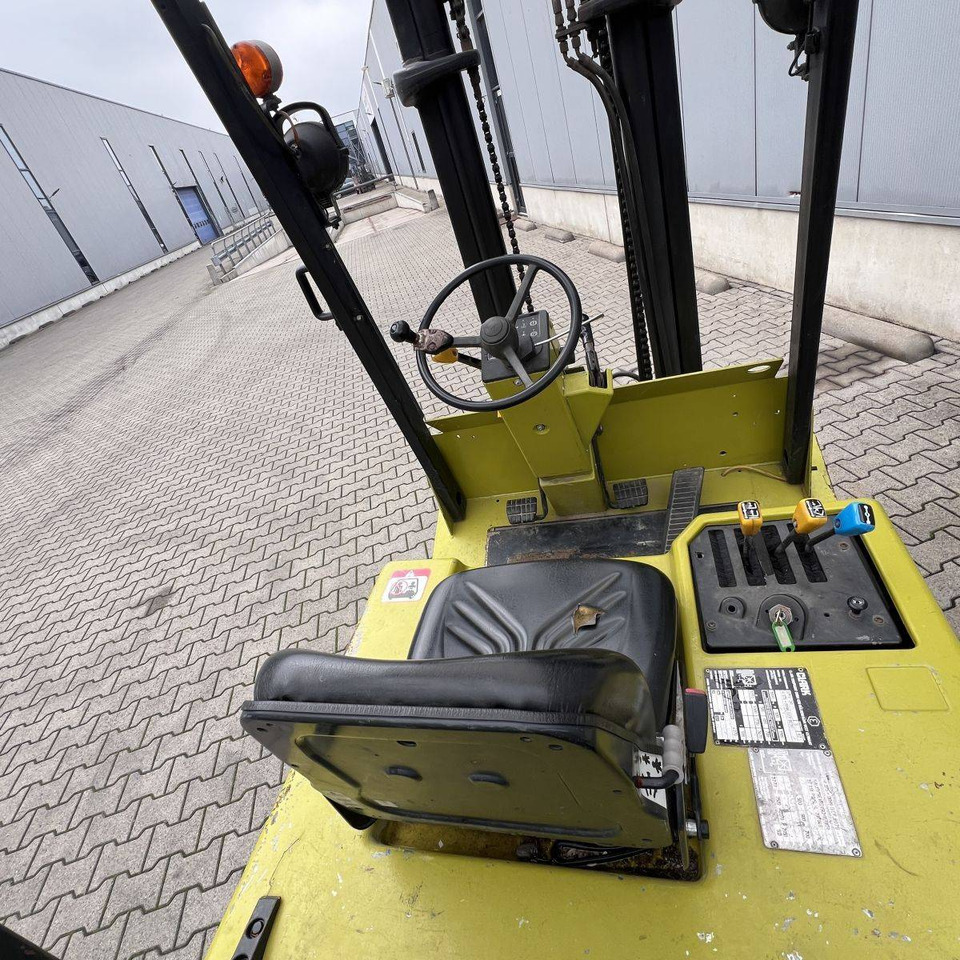 Clark GPM30 - Gas gaffeltruck: billede 3 Clark GPM30 - Gas gaffeltruck: billede 3