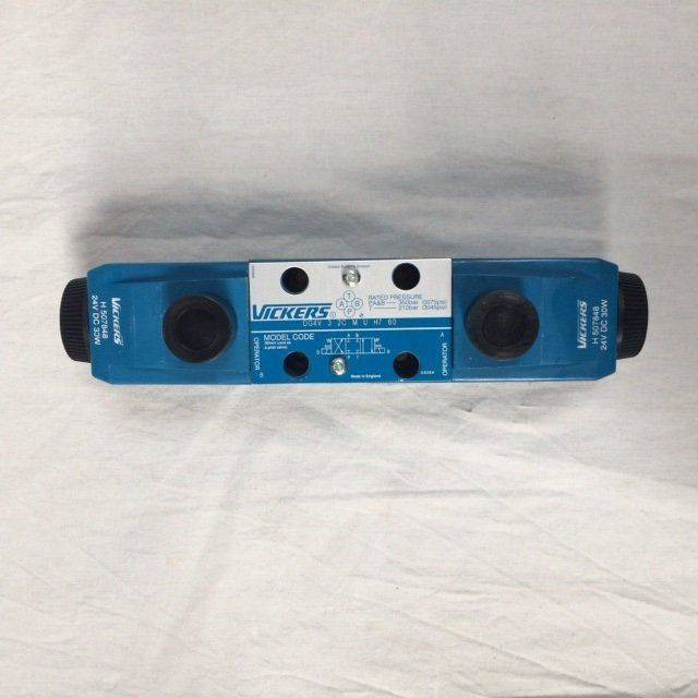 Direct. control valve for Caterpillar - Hydraulisk ventil for Materialehåndteringsudstyr: billede 1 Direct. control valve for Caterpillar - Hydraulisk ventil for Materialehåndteringsudstyr: billede 1