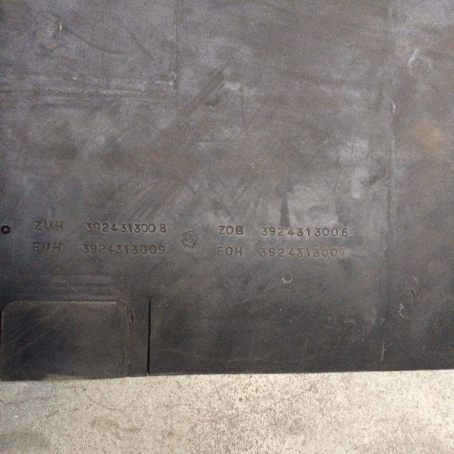 Floormat for Linde - Førerhus og interiør for Materialehåndteringsudstyr: billede 3 Floormat for Linde - Førerhus og interiør for Materialehåndteringsudstyr: billede 3