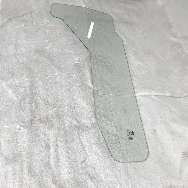 Glass for Komatsu/Fiat - Vindue og reservedele for Materialehåndteringsudstyr: billede 1 Glass for Komatsu/Fiat - Vindue og reservedele for Materialehåndteringsudstyr: billede 1