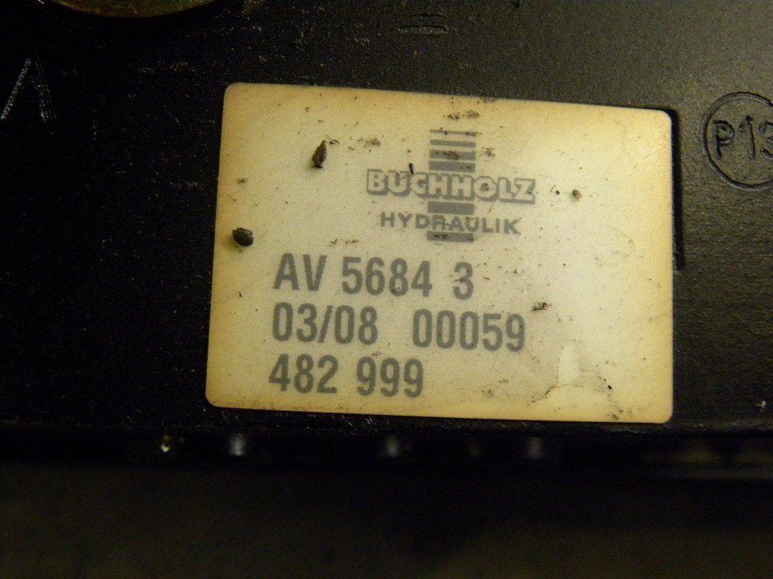 Hydraulic block for Caterpillar NR16N - Hydraulisk ventil for Materialehåndteringsudstyr: billede 2 Hydraulic block for Caterpillar NR16N - Hydraulisk ventil for Materialehåndteringsudstyr: billede 2