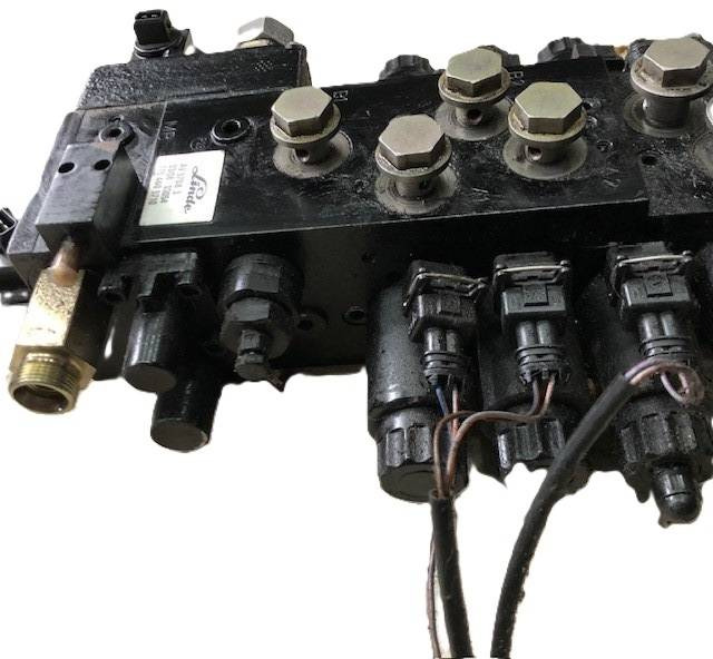Hydraulic control valve for Linde - Hydraulisk ventil for Materialehåndteringsudstyr: billede 3 Hydraulic control valve for Linde - Hydraulisk ventil for Materialehåndteringsudstyr: billede 3