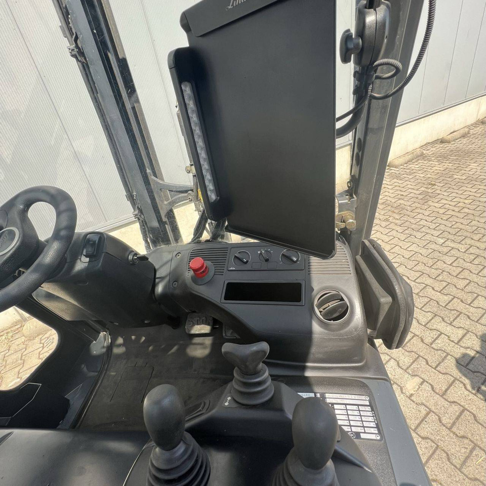 Linde E30/600 HL (387) - El gaffeltruck: billede 5 Linde E30/600 HL (387) - El gaffeltruck: billede 5
