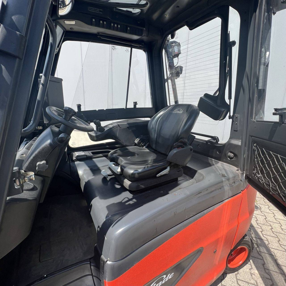 Linde E30/600 HL (387) - El gaffeltruck: billede 4 Linde E30/600 HL (387) - El gaffeltruck: billede 4