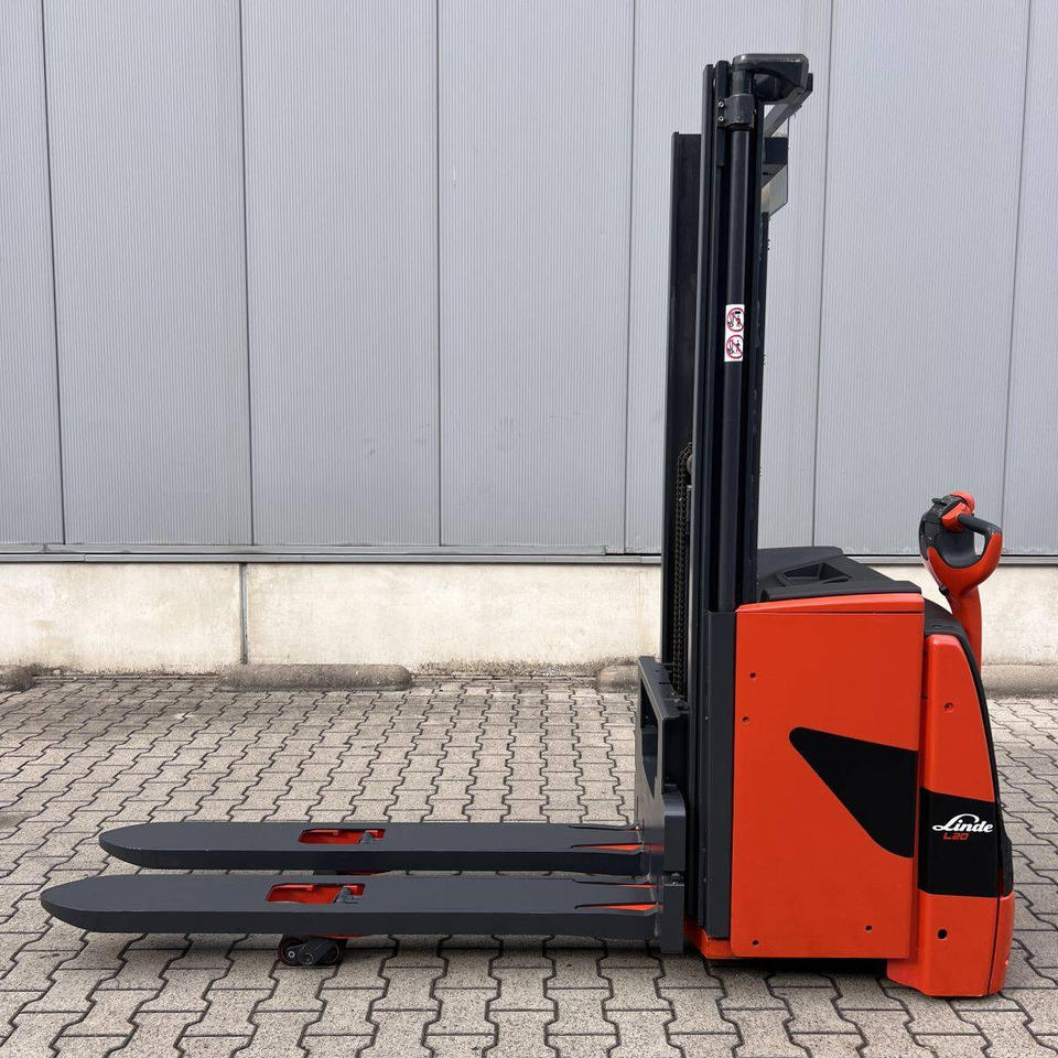 Linde L20i (1173) - Stabler: billede 1 Linde L20i (1173) - Stabler: billede 1