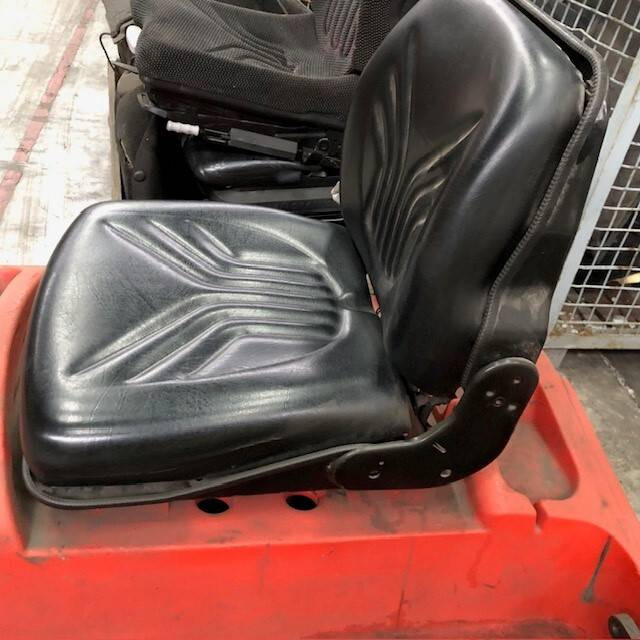 Seat for Linde P60, Series 126 - Sæde for Materialehåndteringsudstyr: billede 3 Seat for Linde P60, Series 126 - Sæde for Materialehåndteringsudstyr: billede 3