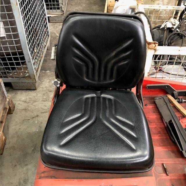 Seat for Linde P60, Series 126 - Sæde for Materialehåndteringsudstyr: billede 1 Seat for Linde P60, Series 126 - Sæde for Materialehåndteringsudstyr: billede 1