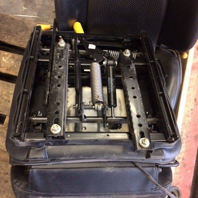 Seat for Linde Series 139/140 - Sæde for Materialehåndteringsudstyr: billede 3 Seat for Linde Series 139/140 - Sæde for Materialehåndteringsudstyr: billede 3