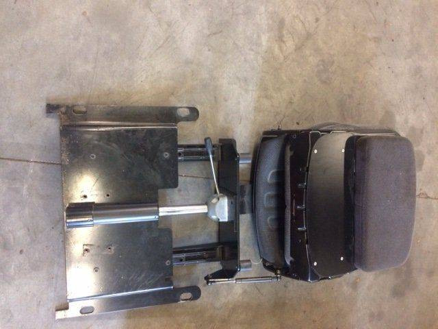 Seat for STILL M15-4, and Linde K15-4 - Sæde for Materialehåndteringsudstyr: billede 3 Seat for STILL M15-4, and Linde K15-4 - Sæde for Materialehåndteringsudstyr: billede 3