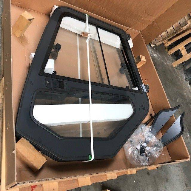 Set of right and left for Komatsu - Dør og reservedele for Materialehåndteringsudstyr: billede 1 Set of right and left for Komatsu - Dør og reservedele for Materialehåndteringsudstyr: billede 1