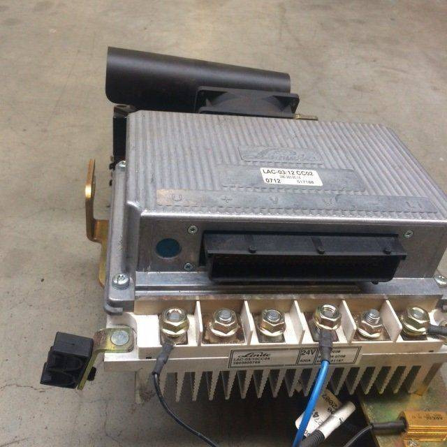 Traction control for Linde P30, Series 132 - Elektrisk system for Materialehåndteringsudstyr: billede 3 Traction control for Linde P30, Series 132 - Elektrisk system for Materialehåndteringsudstyr: billede 3