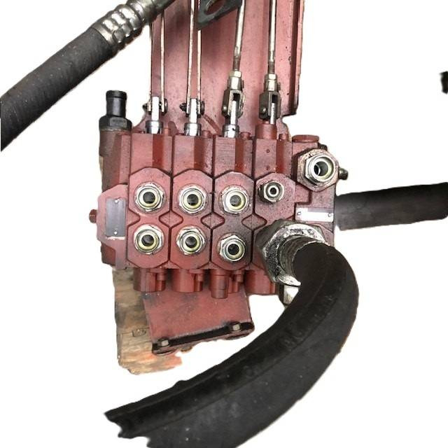 Valve control 4 spool for Linde /353/ - Hydraulisk ventil for Materialehåndteringsudstyr: billede 2 Valve control 4 spool for Linde /353/ - Hydraulisk ventil for Materialehåndteringsudstyr: billede 2