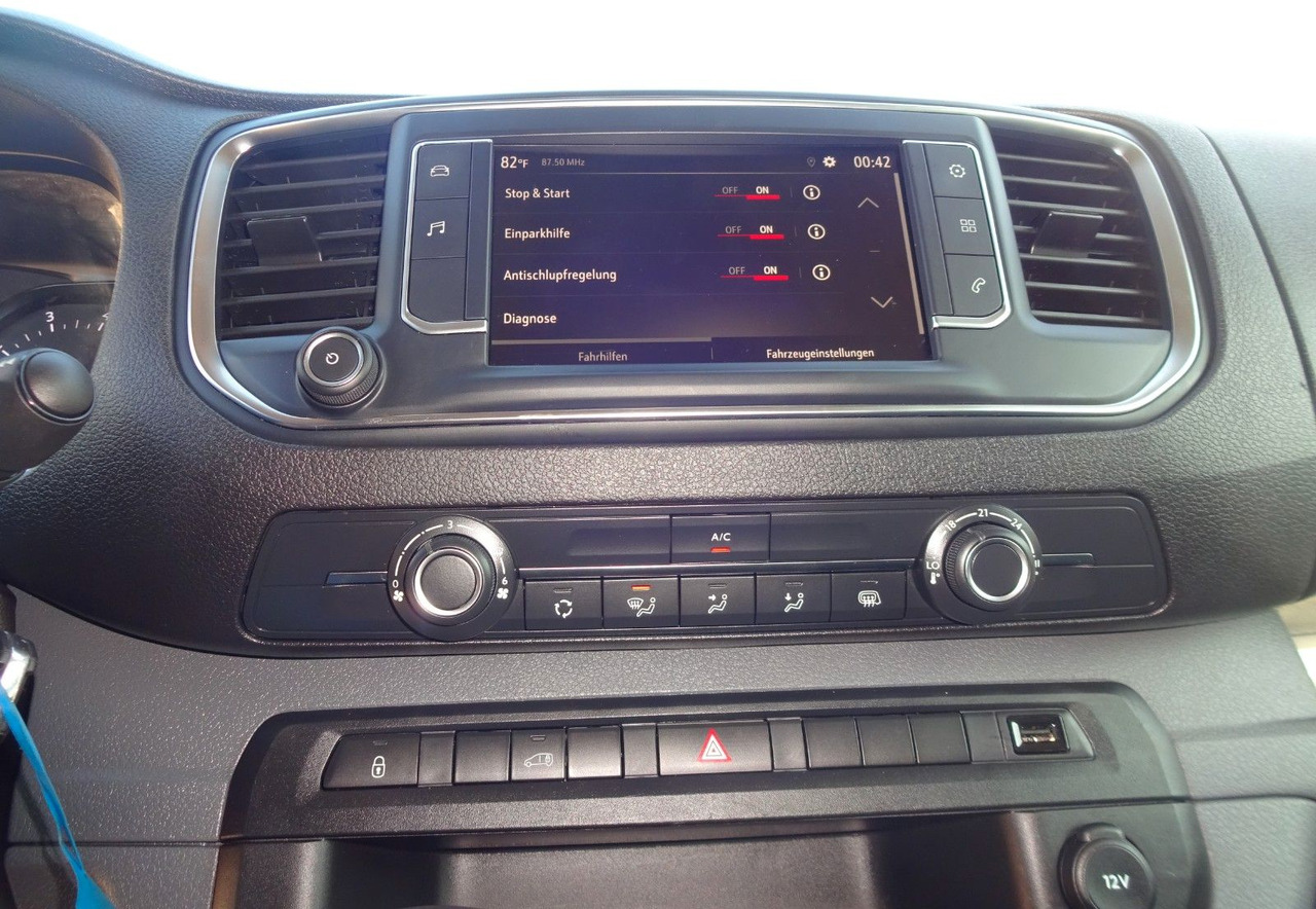 Små varebil Opel Vivaro Kasten L1H1, Klima, PDC,: billede 22 Små varebil Opel Vivaro Kasten L1H1, Klima, PDC,: billede 22