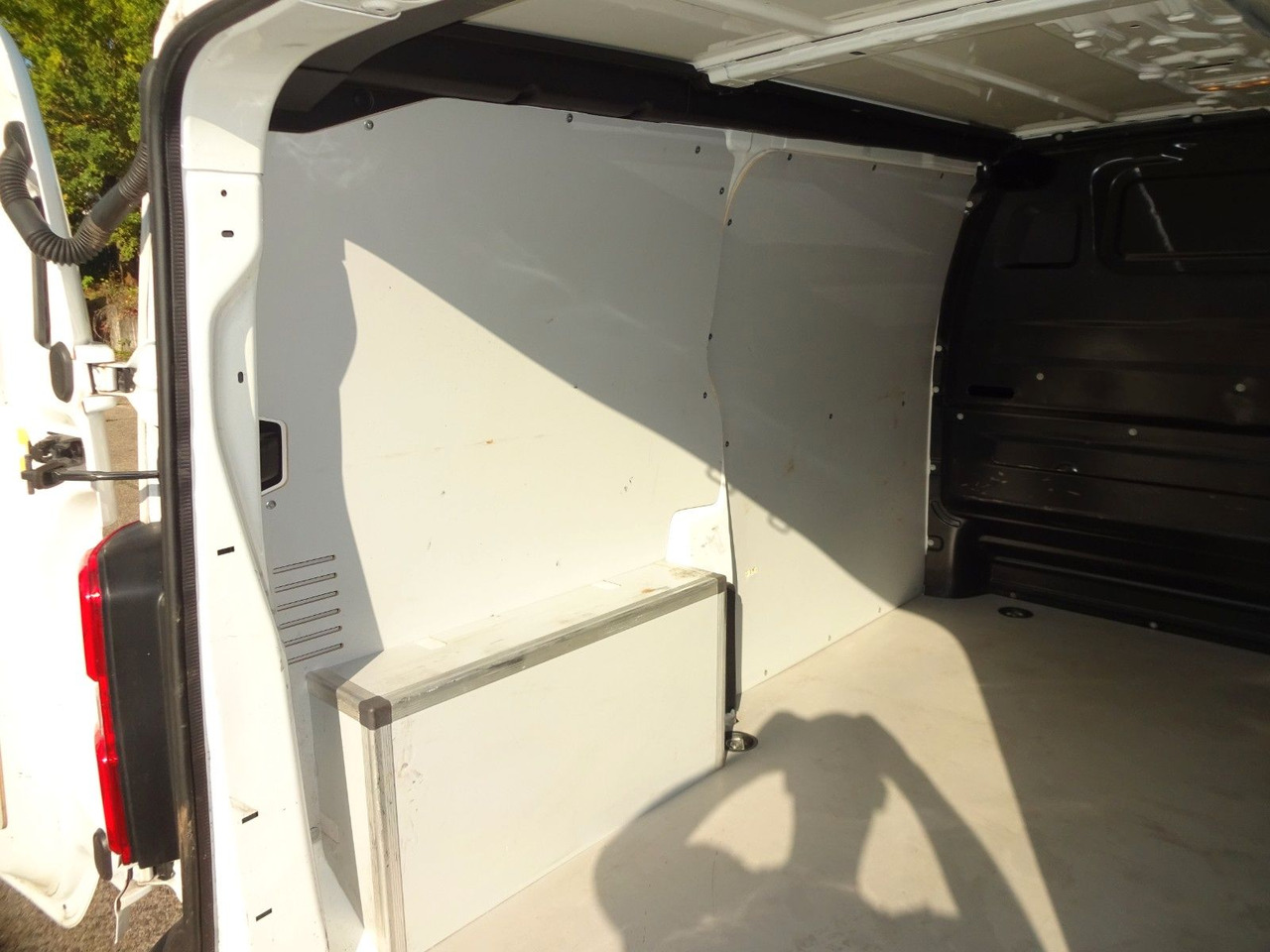 Små varebil Opel Vivaro Kasten L1H1, Klima, PDC,: billede 12 Små varebil Opel Vivaro Kasten L1H1, Klima, PDC,: billede 12